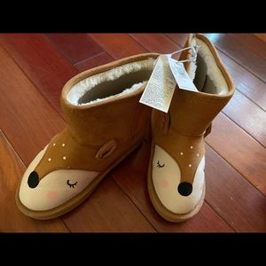 Girls deer boots